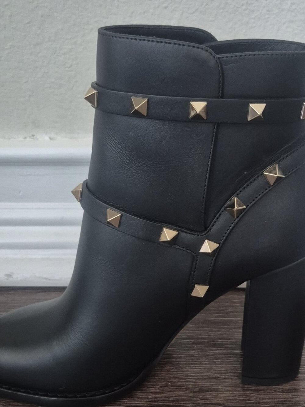 Valentino Rockstud Ankle Boots - Picture 6 of 16